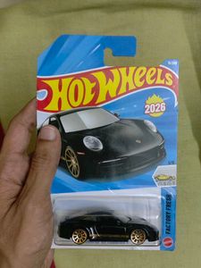 Hot Wheels Porsche 911 Carrera with perfect logos
