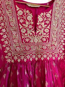 💕Max Rani pink ethnic gown 💕