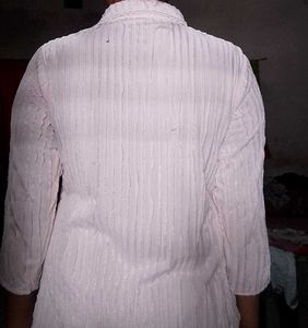 Chic White Textured Top