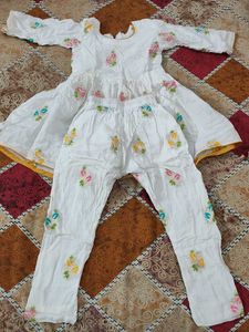 frog with pant white and multi colour