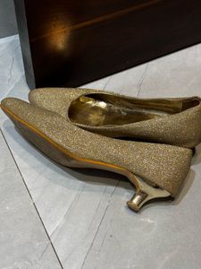Sparkling Gold Kitten Heels