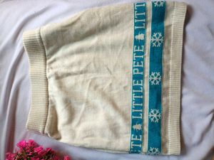 Little knitted skirt