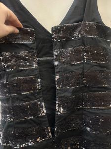 Sparkly Black V-Neck Party Dress
