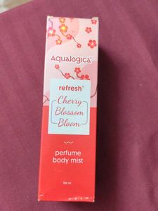Aqualogica Cherry Blossom Perfume Body Mist