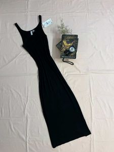 H&M Black Sleeveless Maxi Dress