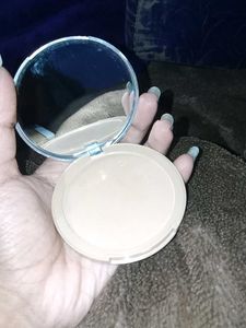 Kay Beauty Matte Compact