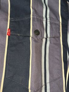 Levi's Striped Long Sleeve Button-Up Shir