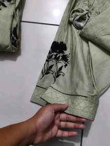 beautiful pista colour suit