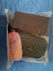 Chic Faux Fur Trimmed Clutch Set