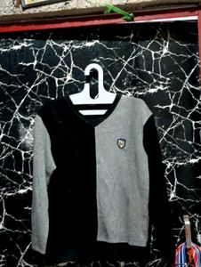 Stylish Color Block V-Neck Sweater