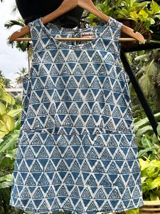 Top From fabindia XS