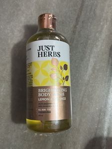 Just Herbs Brightening Body Wash