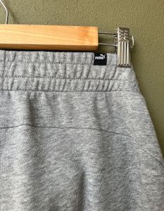 Puma ESS Classic logo Trackpants