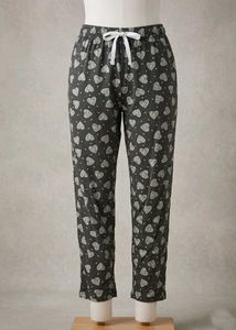 Cozy Heart Print Pajama Pants with pockets on both