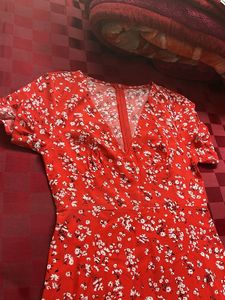 Red v neck line Floral Print Mini Dress(urbanic)