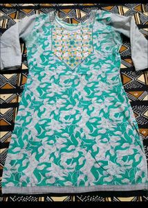 6 kurtis comboo