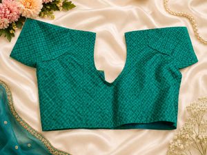 Beautiful Green  Blouse🥰