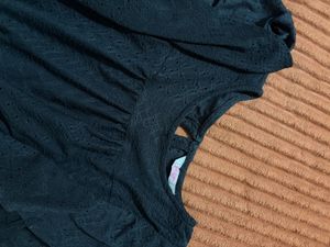 Stylish Black Textured Top