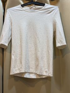 Cream Textured 3/4 Sleeve Top