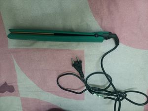 Vega Hair Straightner