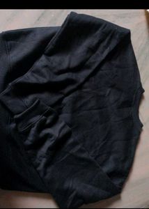 Basic Black Crewneck Sweatshirt