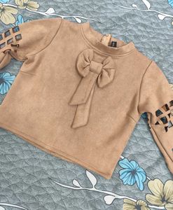Women Cute Crop Top with Bow Detail