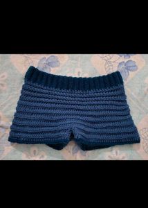 Crochet shorts with bow ties