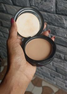 Maybelline 310 Sun Beige Compact Powder