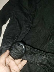 Chic Black Long Sleeve Top with O-Ring Detail