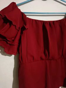 Chic Off-Shoulder Ruffle Sleeve Top