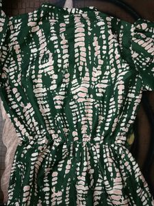 Stylish Green Tie-Dye Midi Dress
