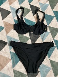H&amp;M Classic Black Bikini Set