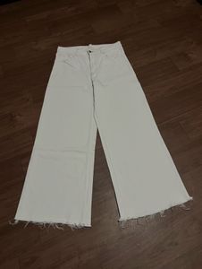 Wide Leg Cropped Jeans