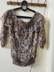 Ruffled top
