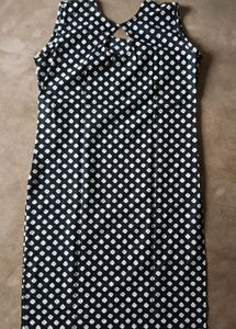 New Black Sleeveless Kurti