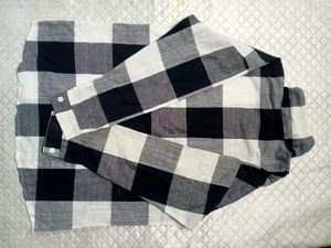 Classic Plaid Long Sleeve Shirt