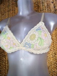 Floral Lace Trim Bralette