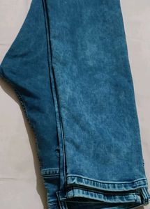 Men's Blue Washed Denim Jeans