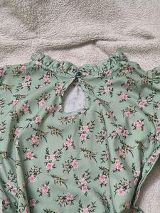 Flowy Floral Top