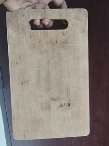 Wooden Cutting Board with Handle