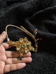 Exquisite Floral Armlet