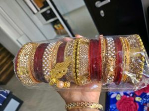 Gorgeous Bangle Set