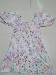 Floral Puff Sleeve Square Neck Dress