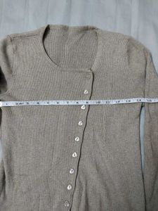 Women's Beige Knit Cardigan