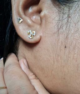 Charming Heart Stud Earrings gold 22crt