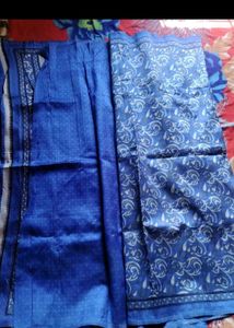 Blue Paisley Print Saree