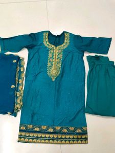 Teal Kurta Set with Gold Embroidery