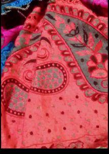 Vibrant Paisley saul