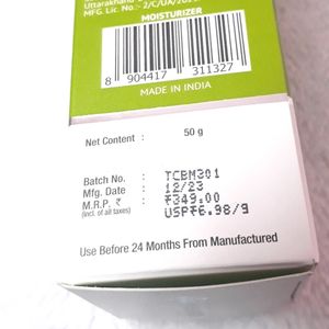 The Derma Co 4% Ceramide Barrier Repair Moisturize