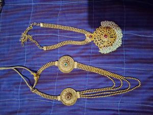 Traditional Gold Toned Necklace Set